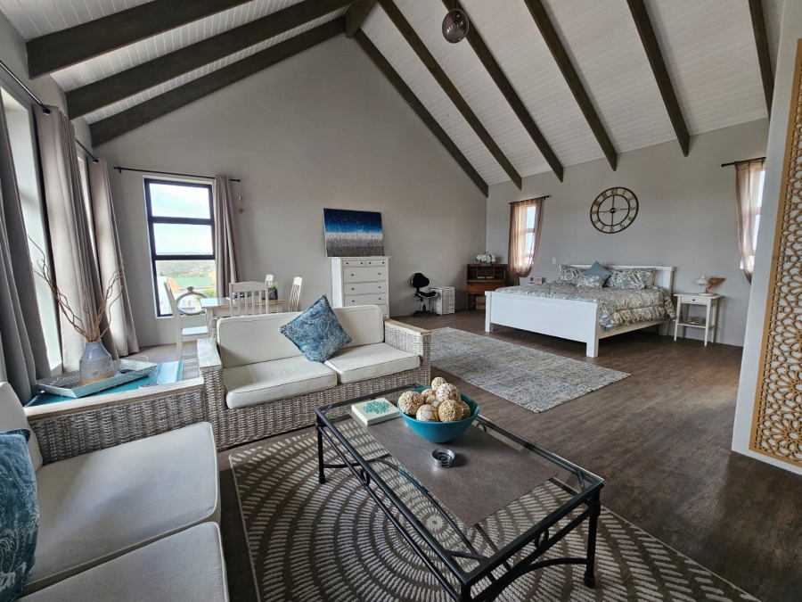 4 Bedroom Property for Sale in Stilbaai Wes Western Cape